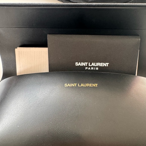 YSL Rare Sunglasses! - Picture 5 of 7